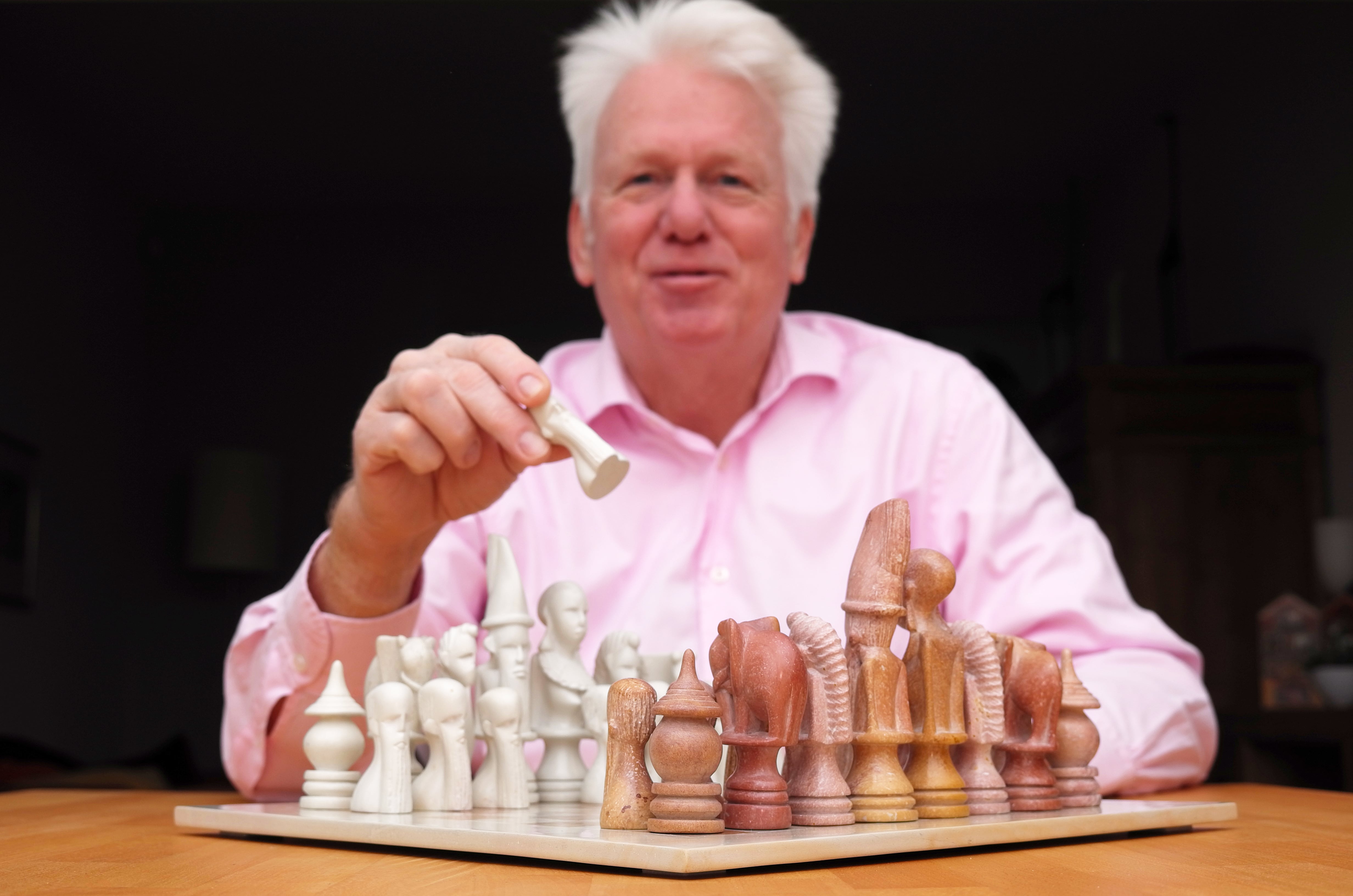 Ullrich Sierau new ambassador of the International Dortmund Chess Days